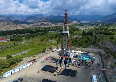 新疆加速推进柴窝堡凹陷北缘油气勘探，，有望形成大型油气田